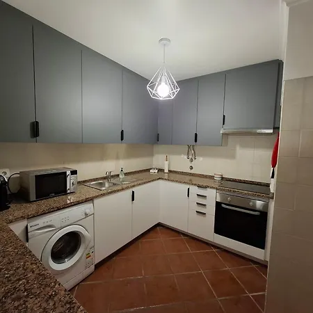 Garden Park Iii Apartment *